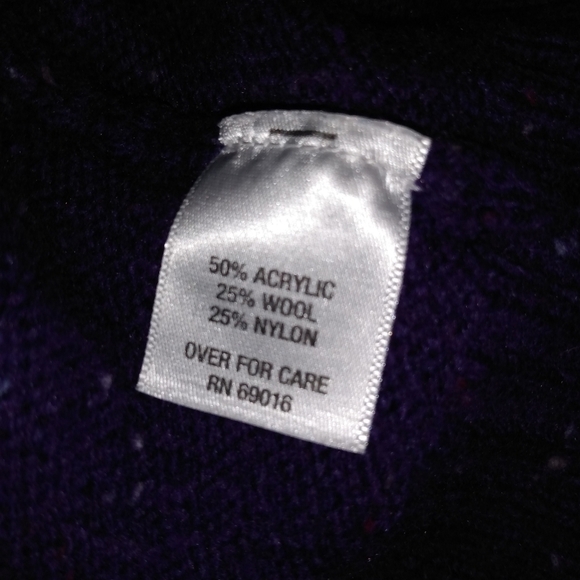 Relativity Pullover Sweater, XL, Purple with gray specks, front pocket,pre-owned - Picture 8 of 8
